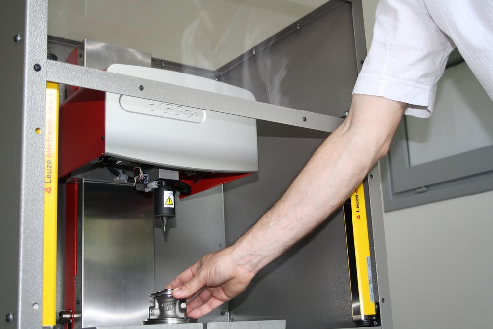 SIC Marking lance la nouvelle machine de marquage automatique, c153 z-a